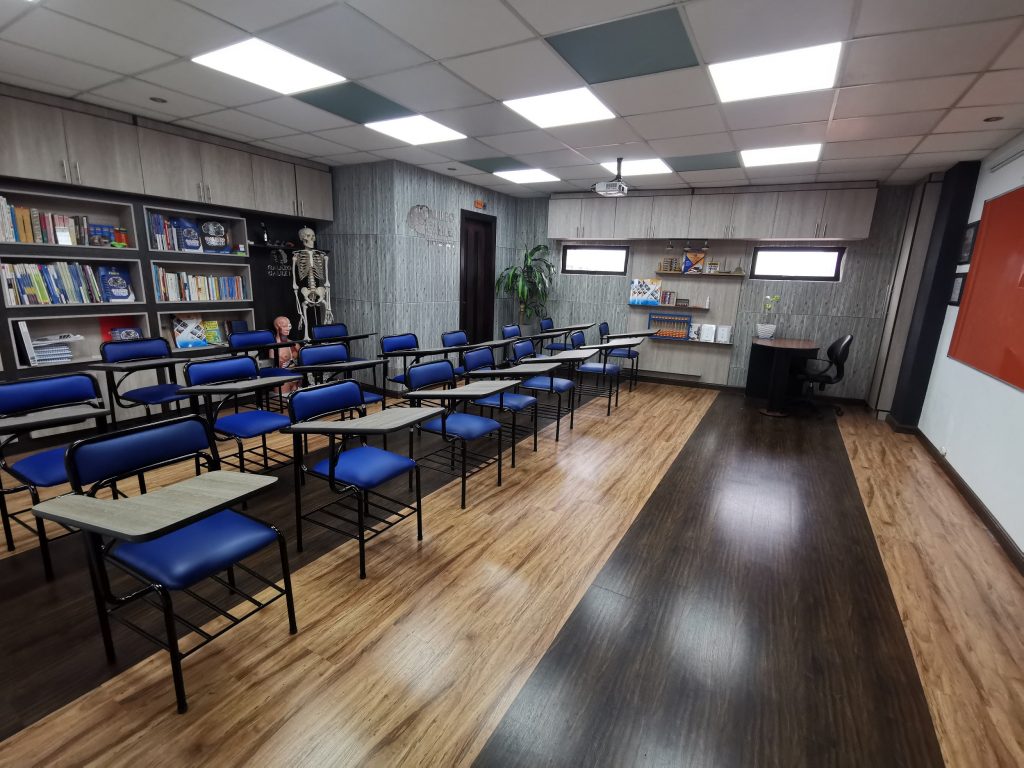 Aula equipada Galileo Galilei